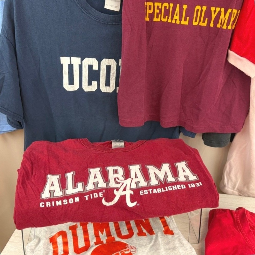 Vintage T-Shirt Lot (9) Graphic Sports Football College Huskies 90s Y2K Reseller - Picture 4 of 7